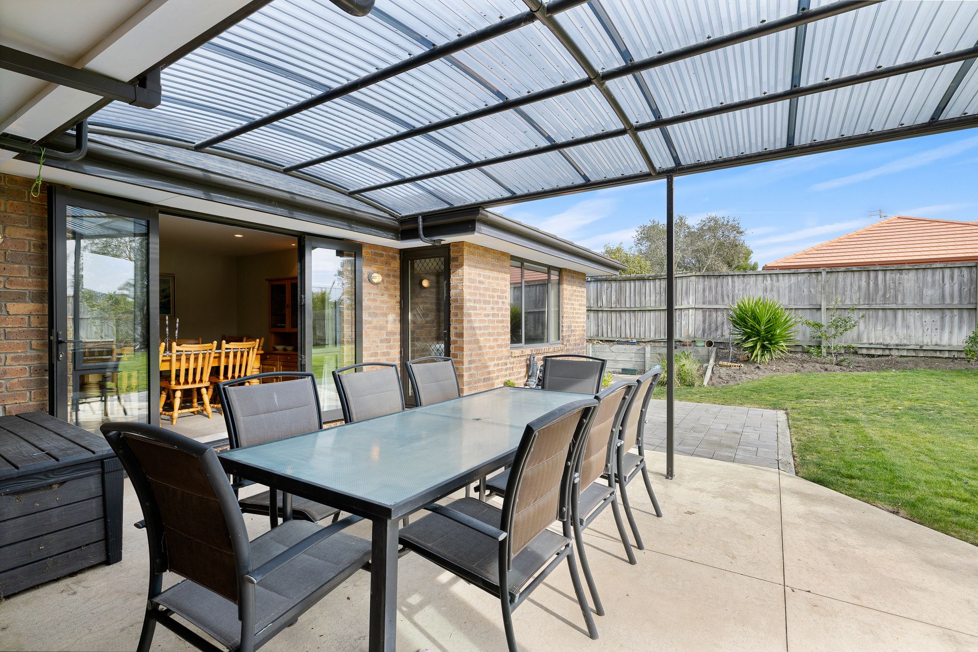 18 Sandalwood Place, Waimairi Beach, Christchurch City, New Zealand