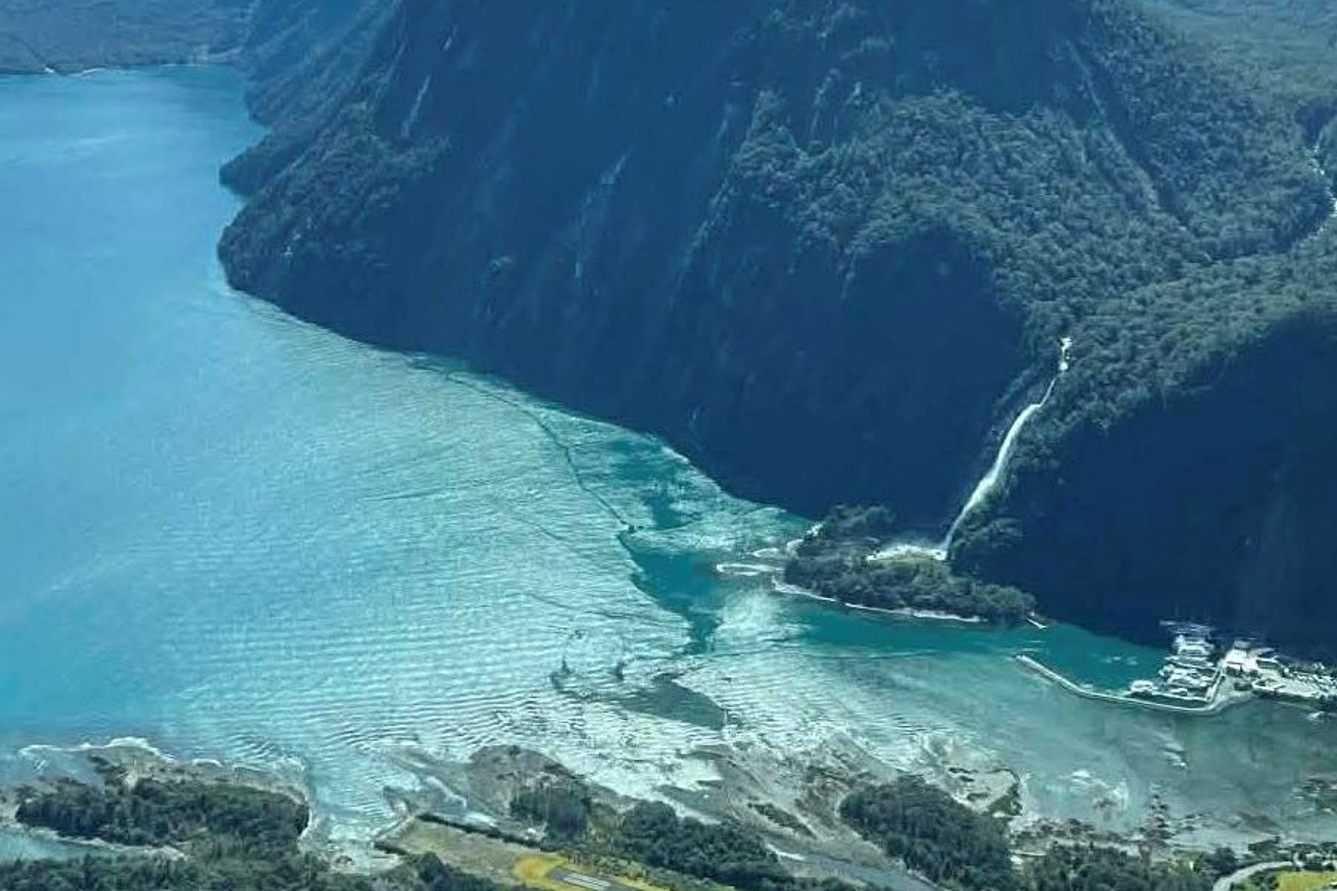  Lindis Pass 9382, Tarras, Central Otago, New Zealand