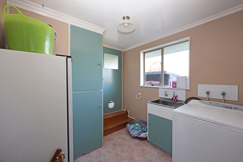 11 Charles Street, Weston, Waitaki