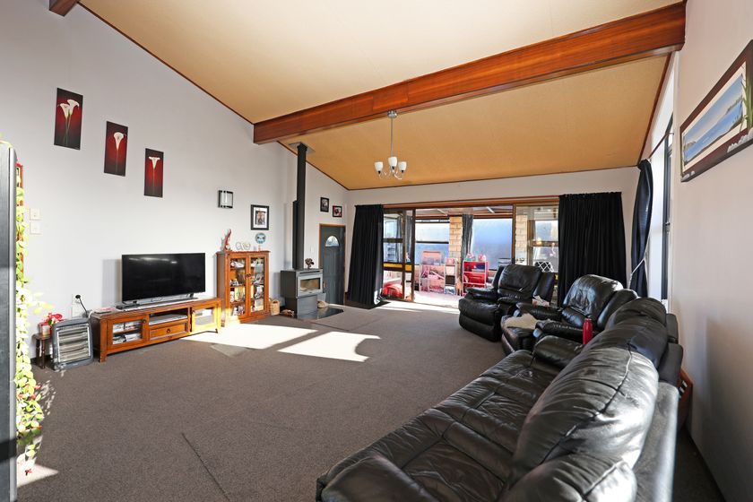 11 Charles Street, Weston, Waitaki