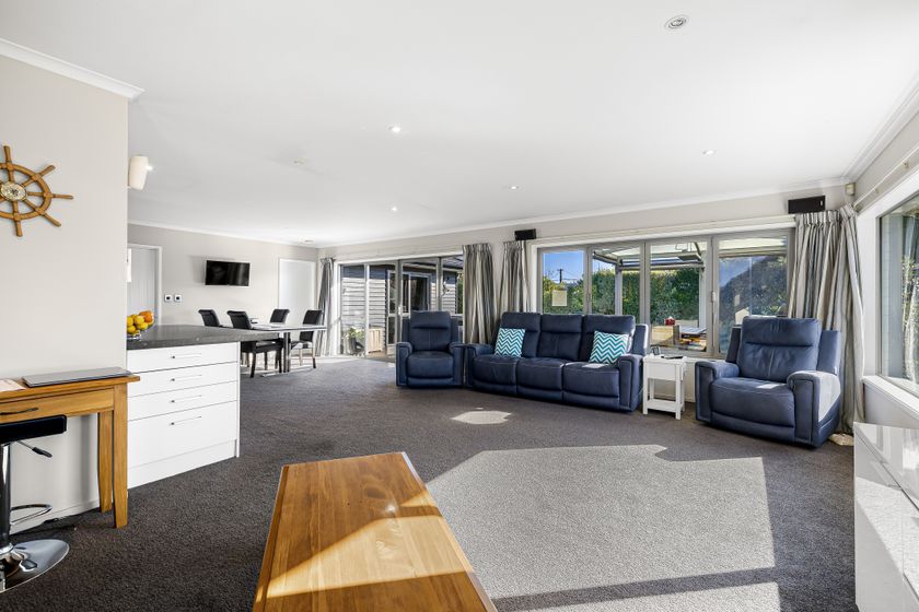 320 Pages Road, Wainoni, Christchurch City