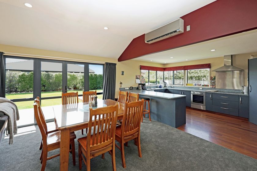 44 Redcastle Road, Oamaru, Waitaki