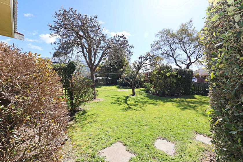 8 Awamoa Road, Oamaru, Waitaki
