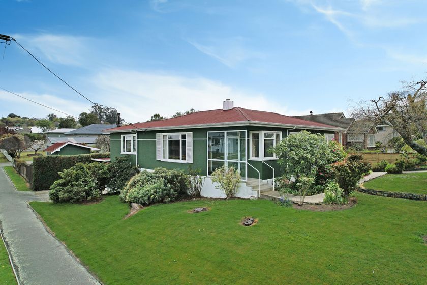 8 Awamoa Road, Oamaru, Waitaki