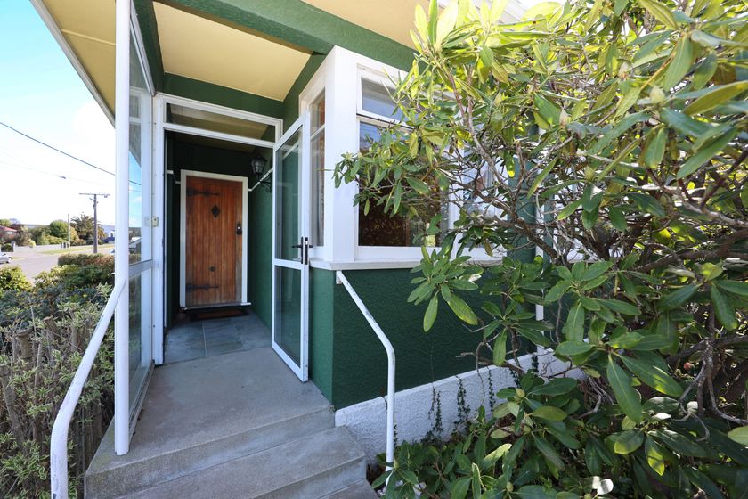 8 Awamoa Road, Oamaru, Waitaki