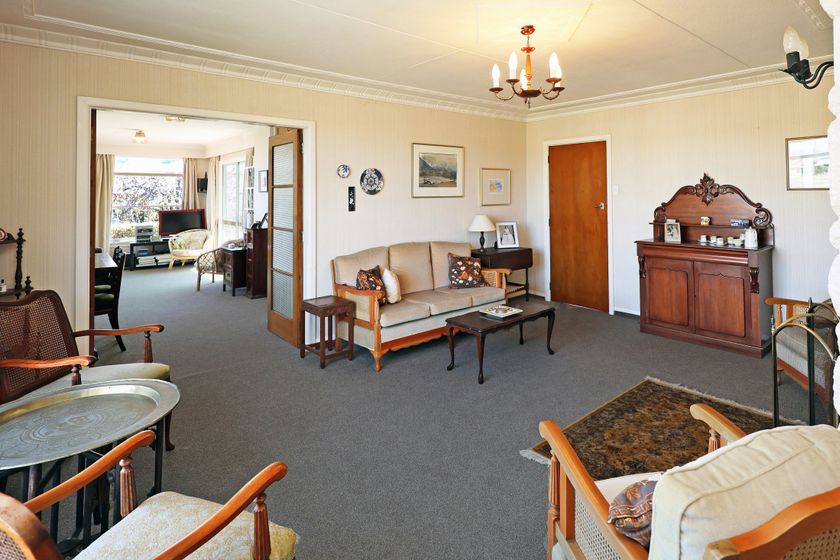 8 Awamoa Road, Oamaru, Waitaki