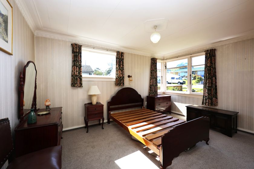 8 Awamoa Road, Oamaru, Waitaki