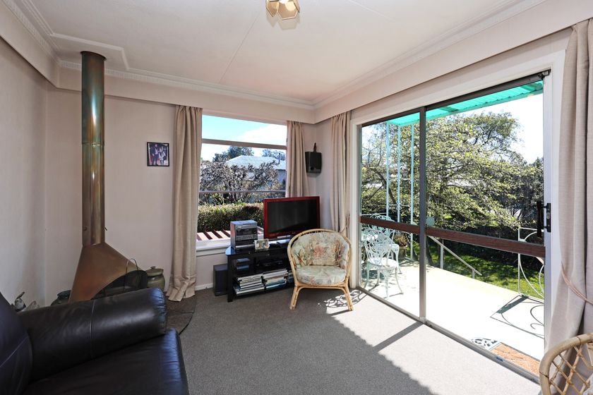 8 Awamoa Road, Oamaru, Waitaki